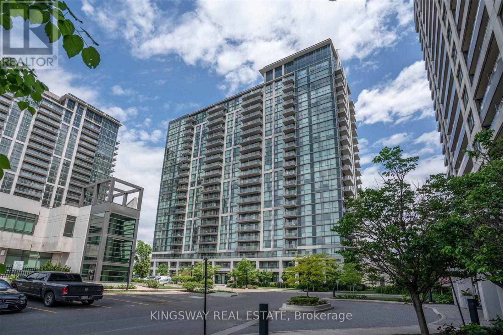Photo 1 of 29 — 1512 - 339 RATHBURN ROAD W Unit 1512, Mississauga (City Centre), ON L5B0K6