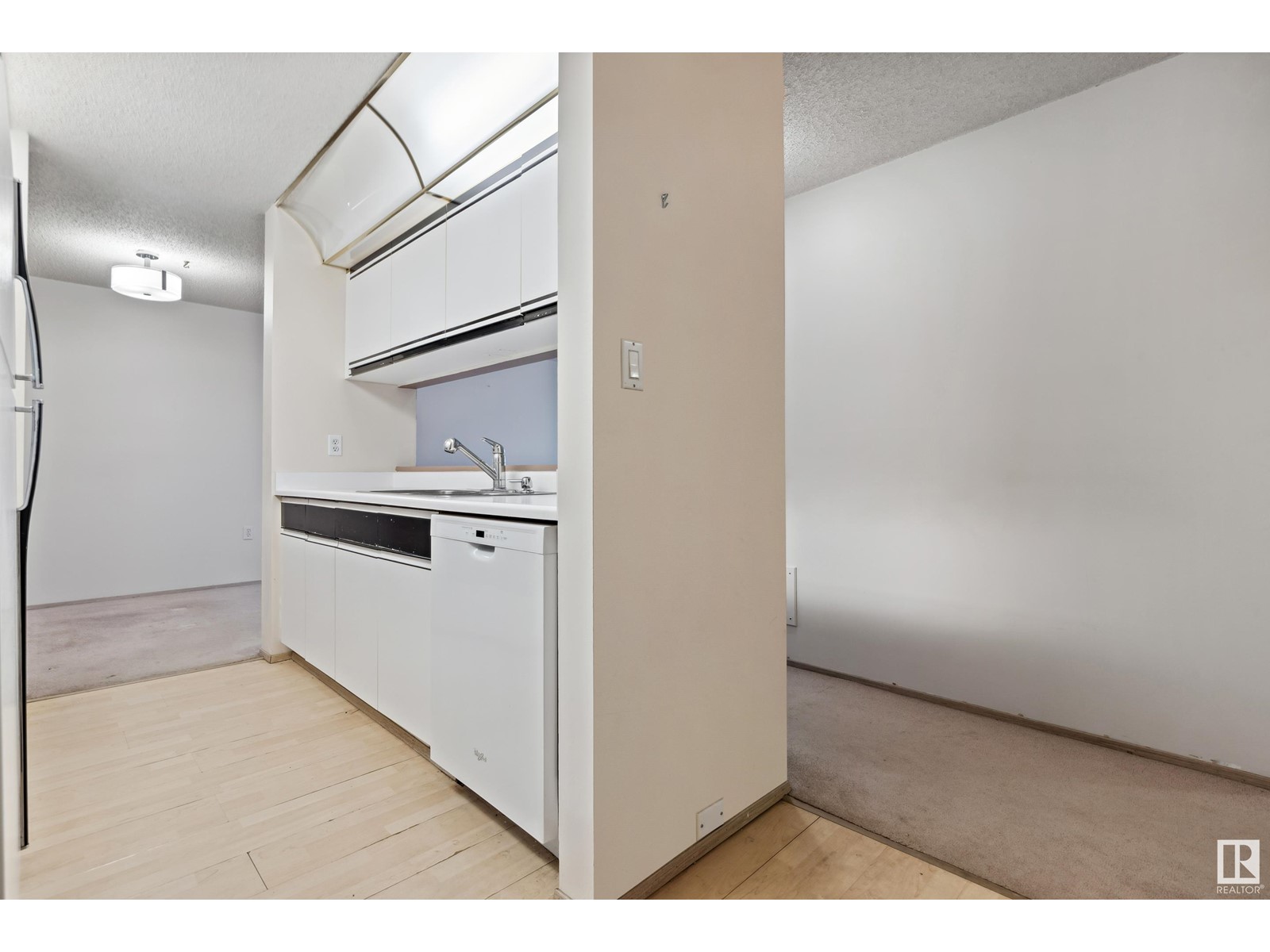 #221 9620 174 ST NW