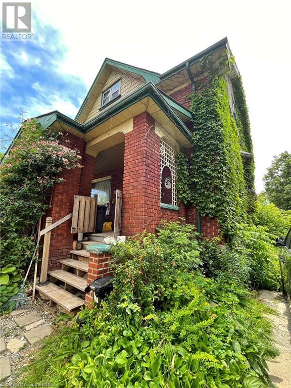 27 BINGEMAN Street