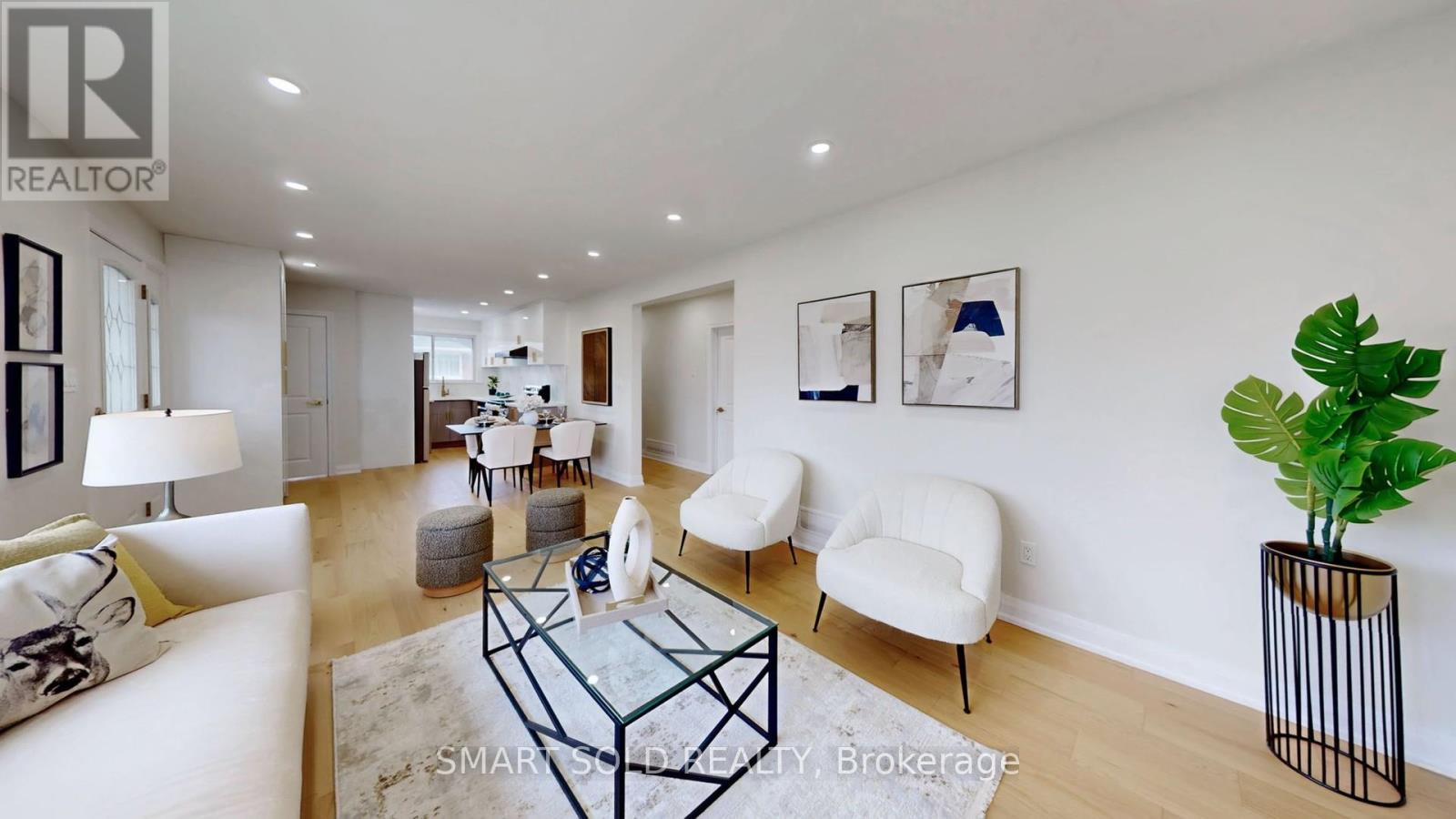 439 FERNLEIGH CIRCLE N