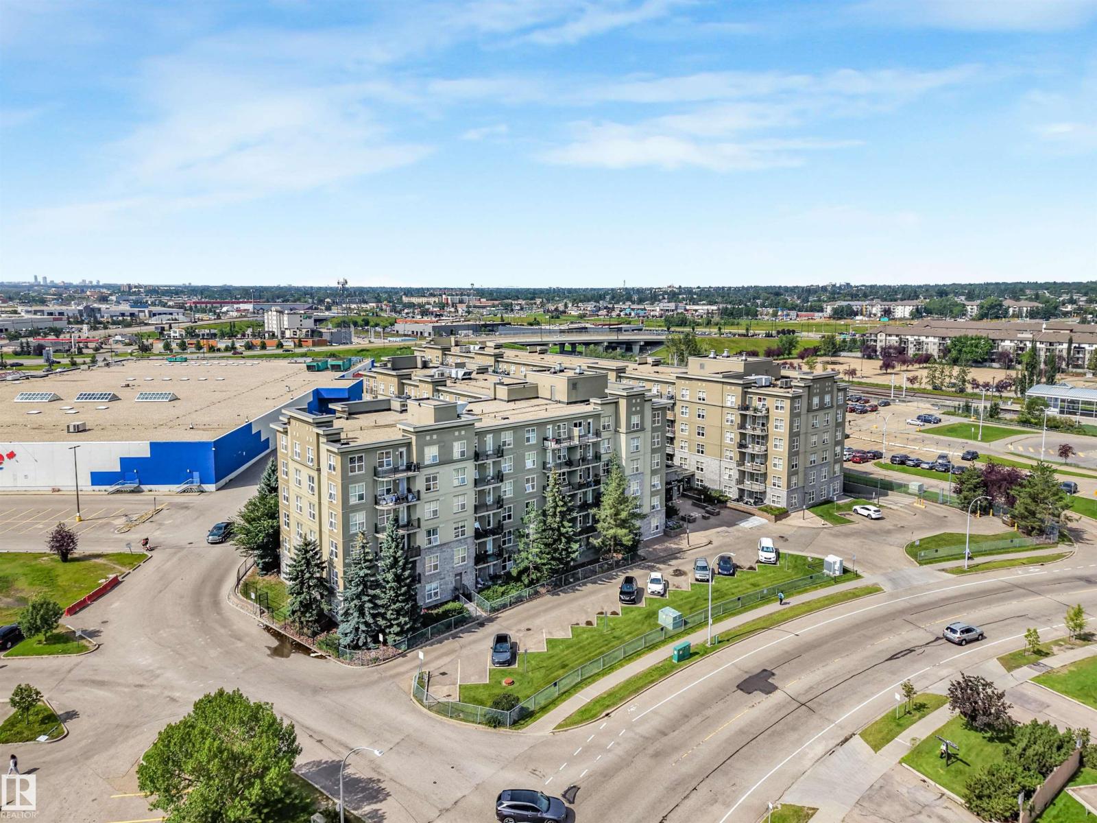 #2-208 4245 139 AV NW
