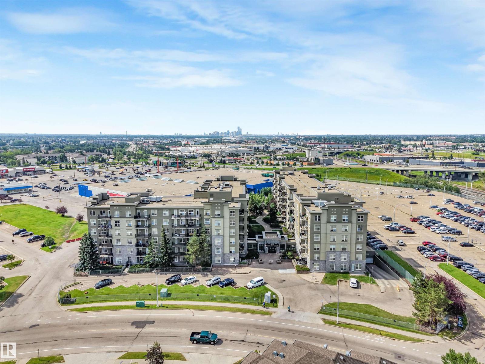 #2-208 4245 139 AV NW