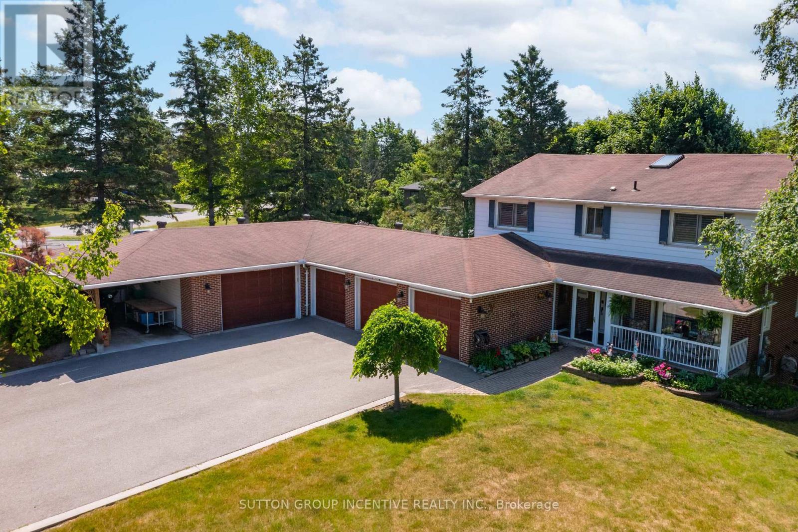 1983 INNISFIL HEIGHTS CRESCENT