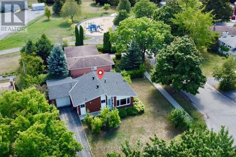 5 MICHAEL GRASS CRESCENT Kingston (Central City West) ON K7M2W2