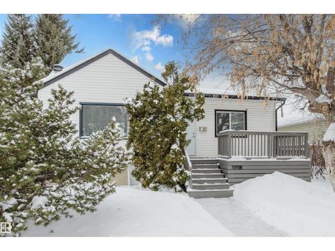 11708 130 ST NW Edmonton AB T5J1A1