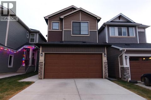 316 Homestead Grove NE Calgary AB T3J5R6