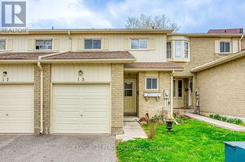 15 - 700 HARMONY ROAD N Oshawa (Pinecrest) ON L1K1S2