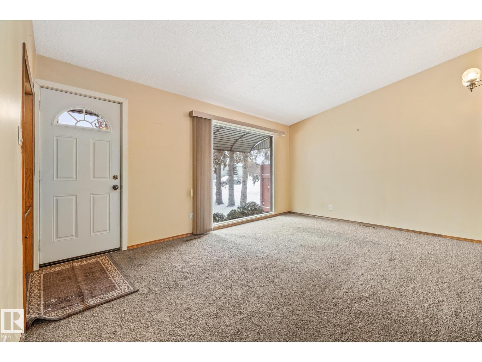 10971 157 ST NW