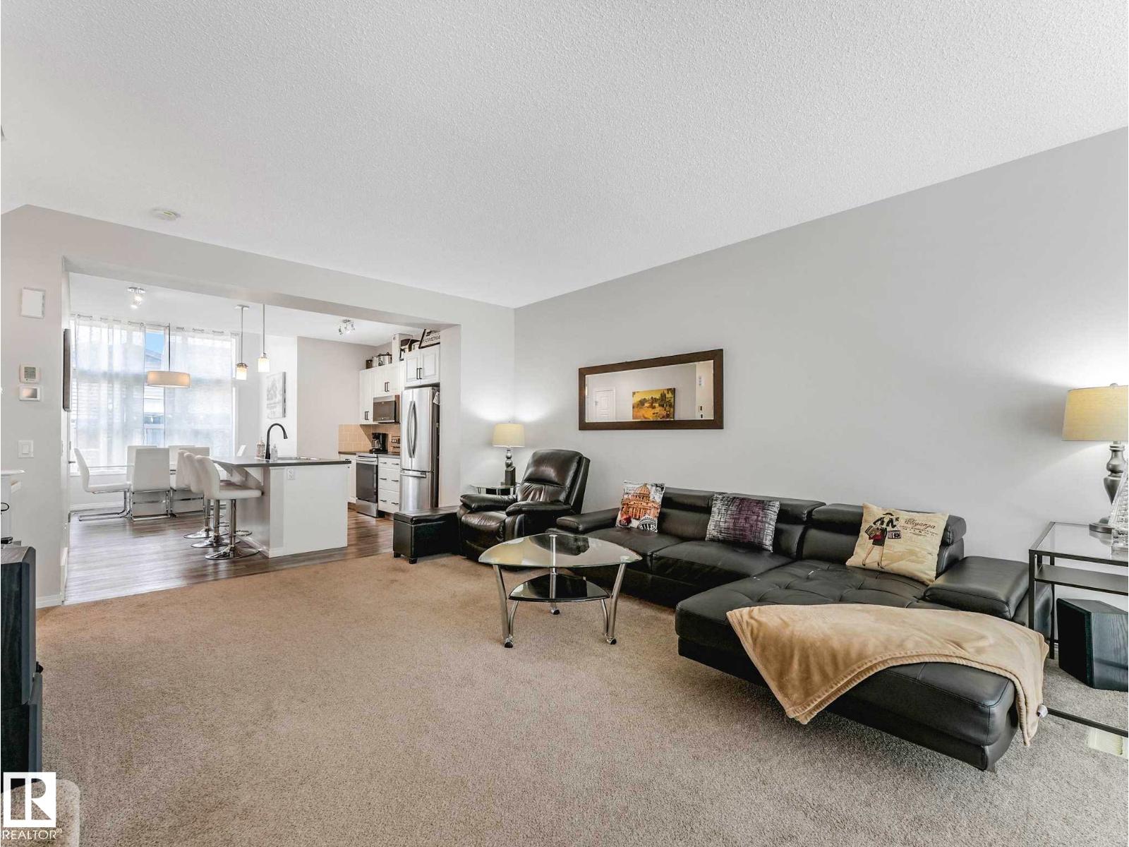9607 225 ST NW