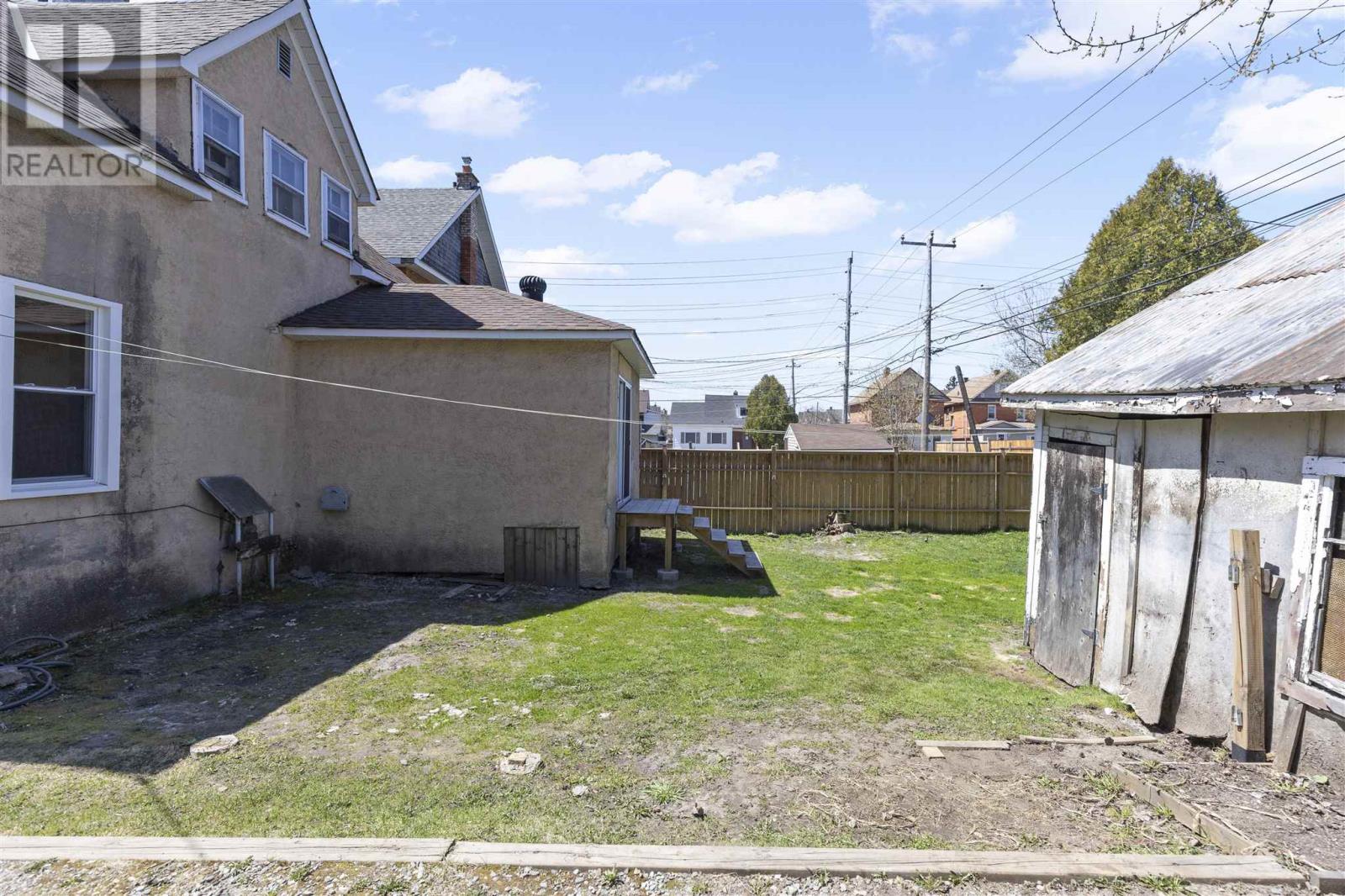 Homes for Sale Sault Ste. Marie 178 Albert ST W
