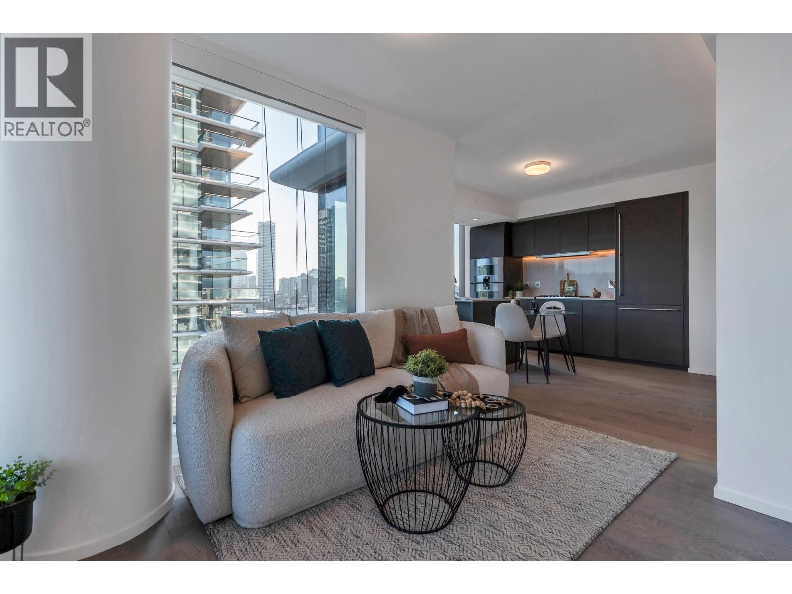 1106 1408 ROBSON STREET