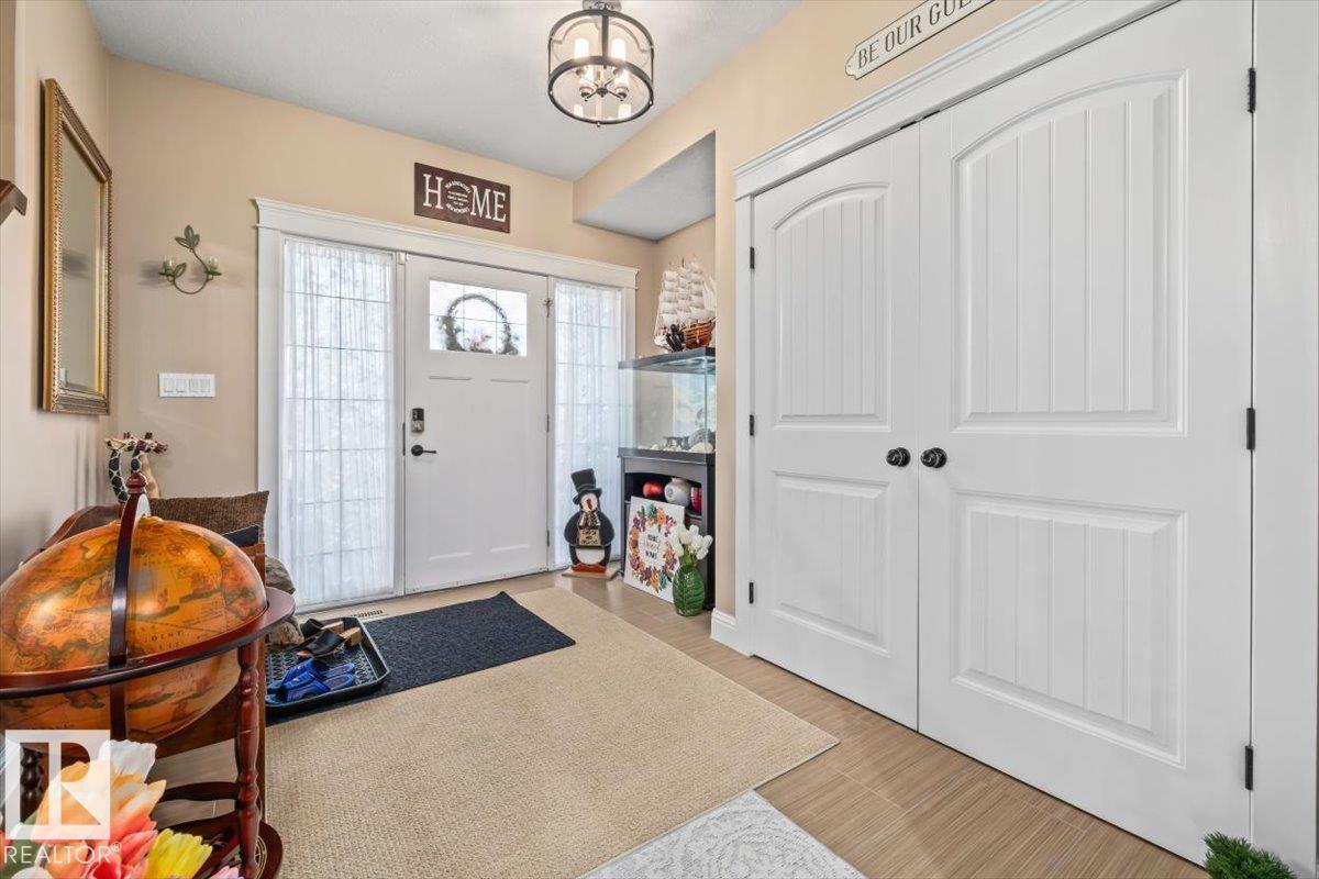 45 LACOMBE DR