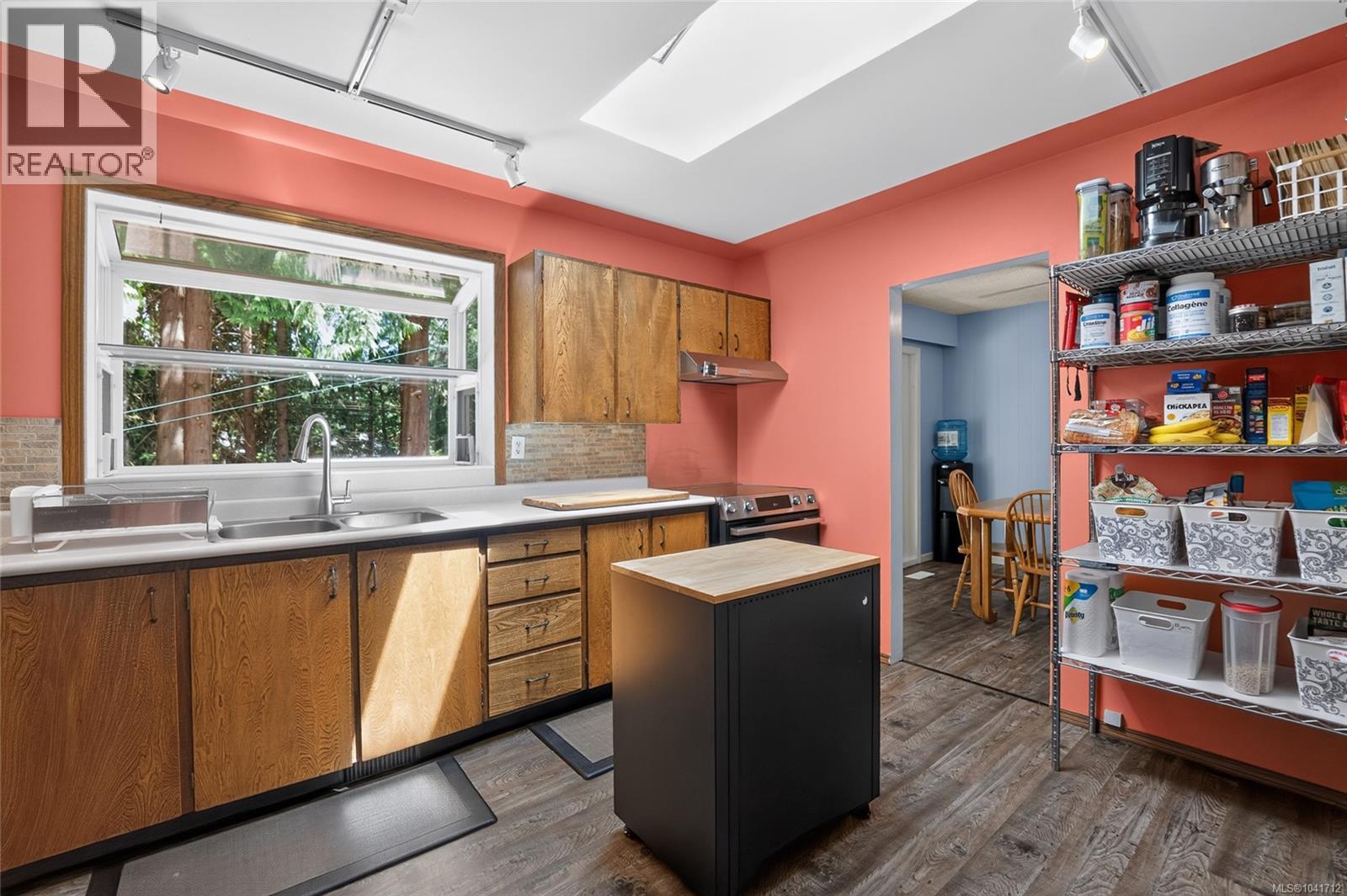 2702 Beaver Creek Cres