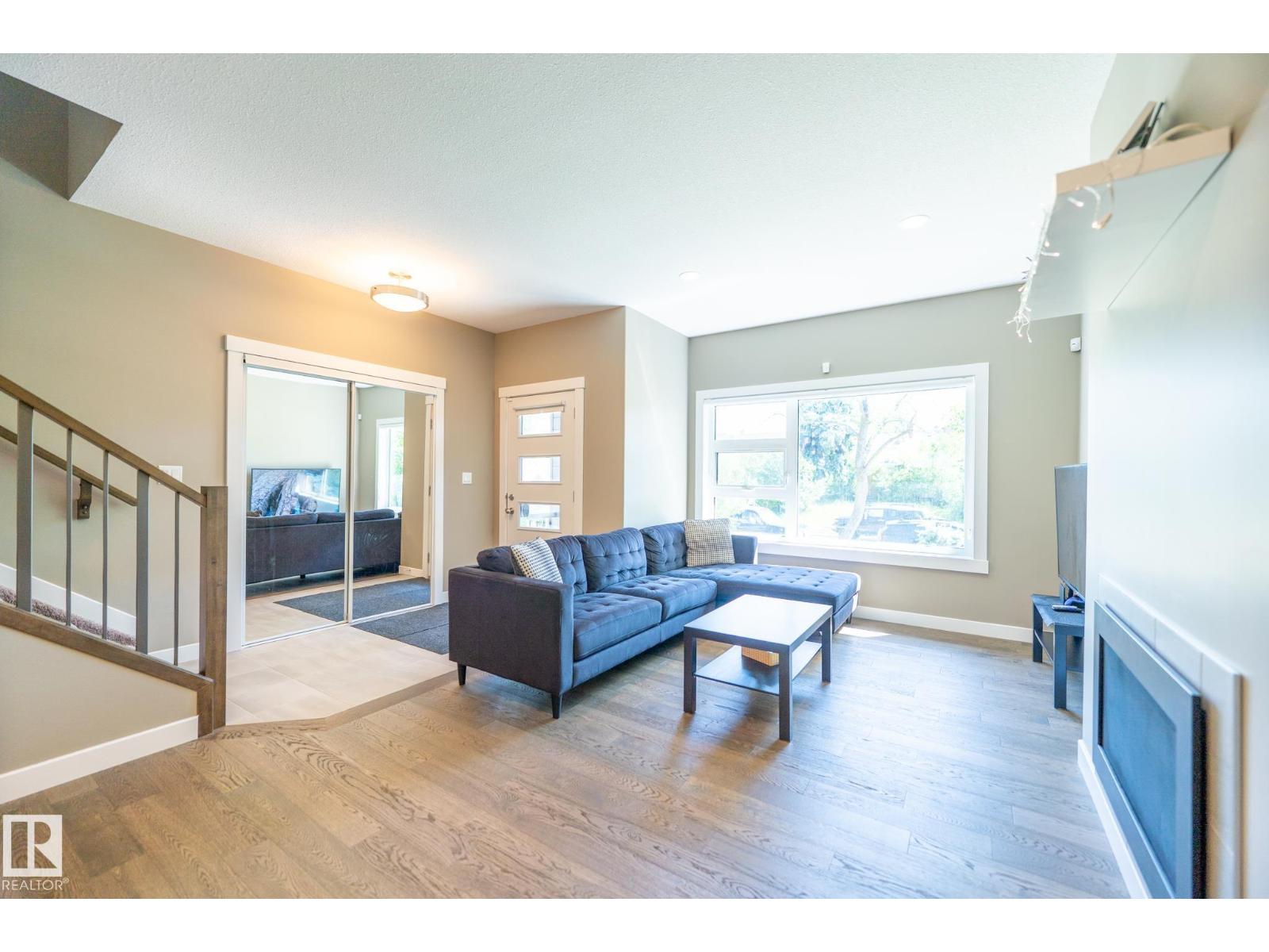 11022 108 ST NW