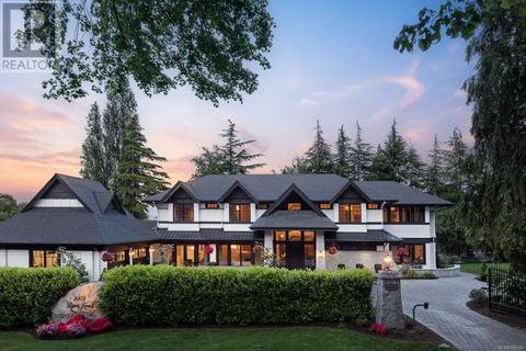 3375 Ripon Rd Oak Bay BC V8R6G8