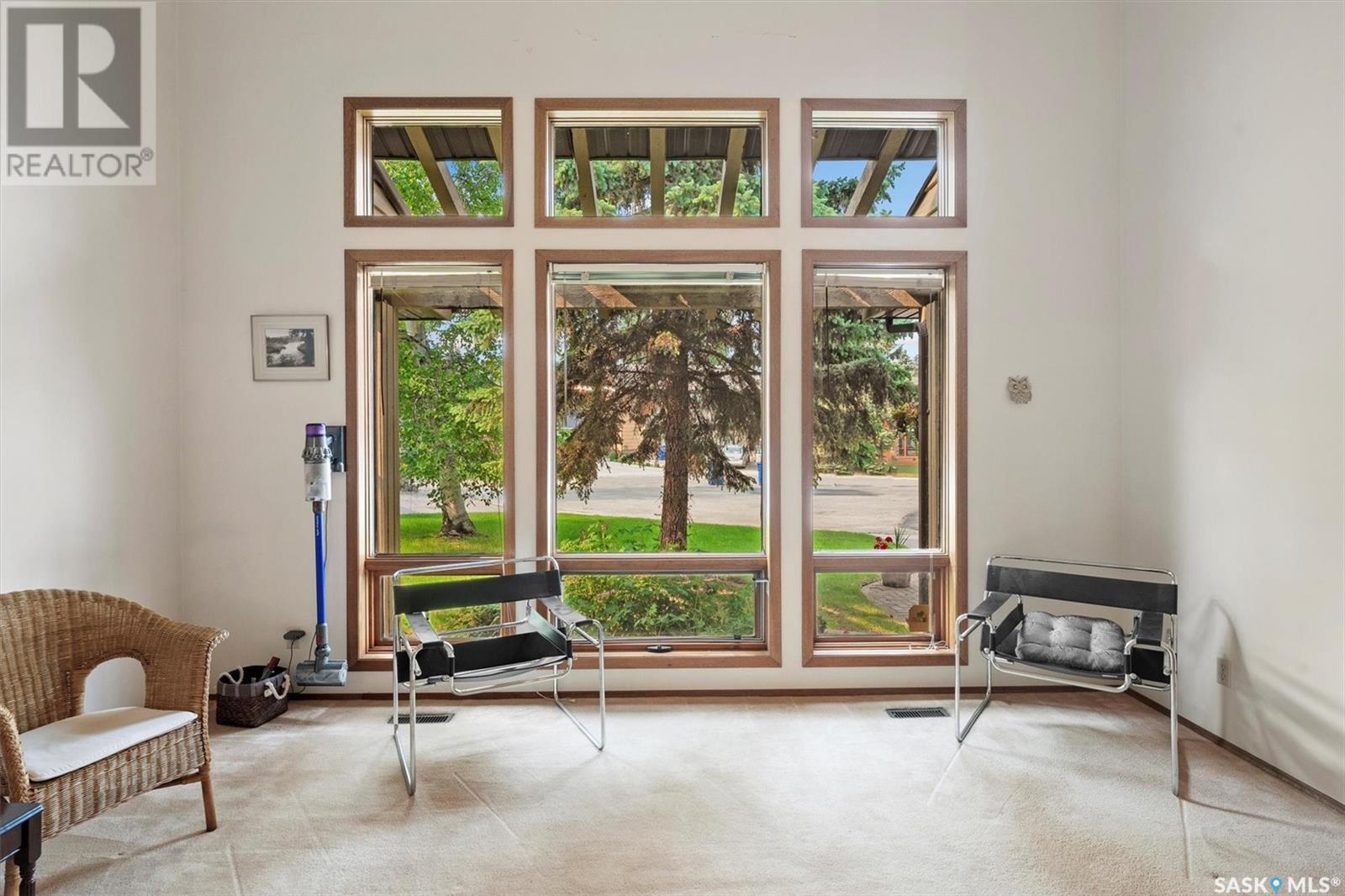 427 Lakeshore BAY