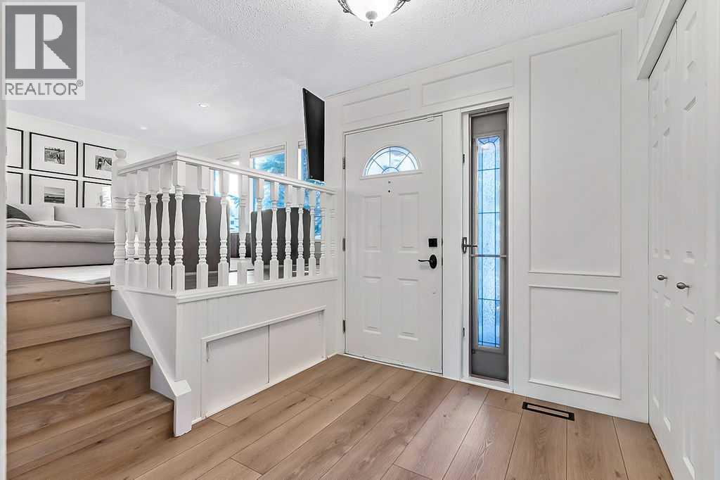 171 Woodridge Place SW