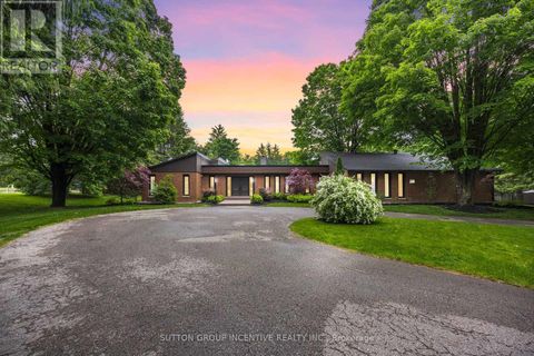 214 HICKORY LANE Barrie (Bayshore) ON L4N4J8
