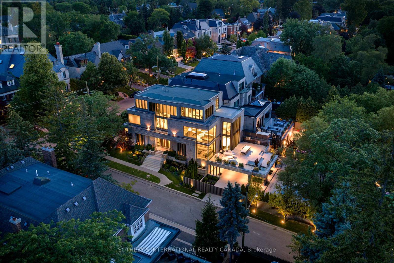 211 DUNVEGAN ROAD