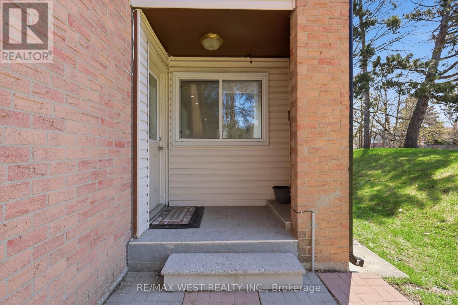 1 - 151 WICKSON TRAIL