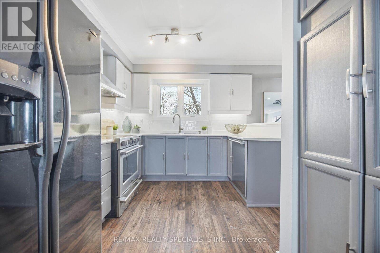 25 - 6859 EDENWOOD DRIVE