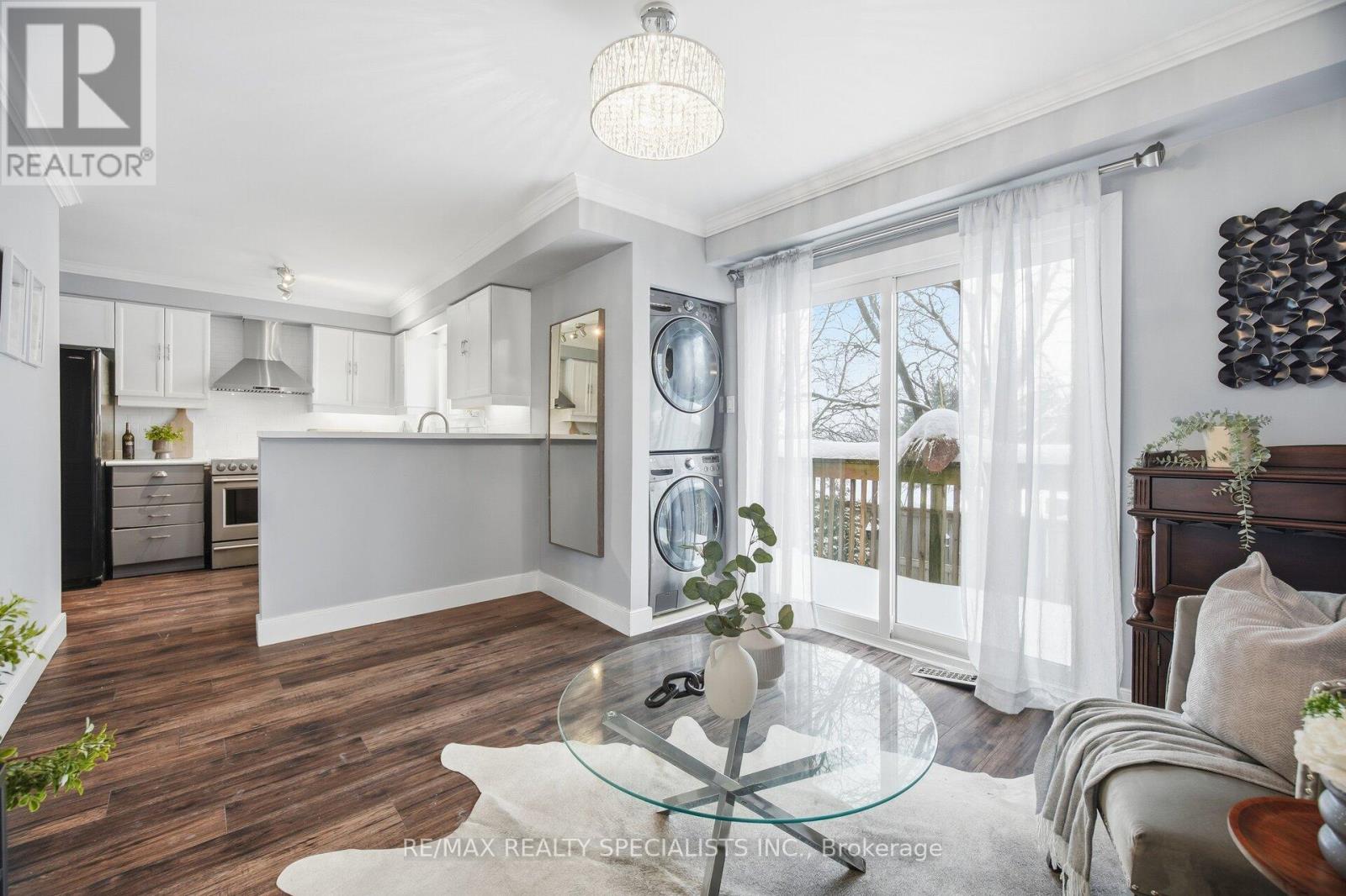 25 - 6859 EDENWOOD DRIVE