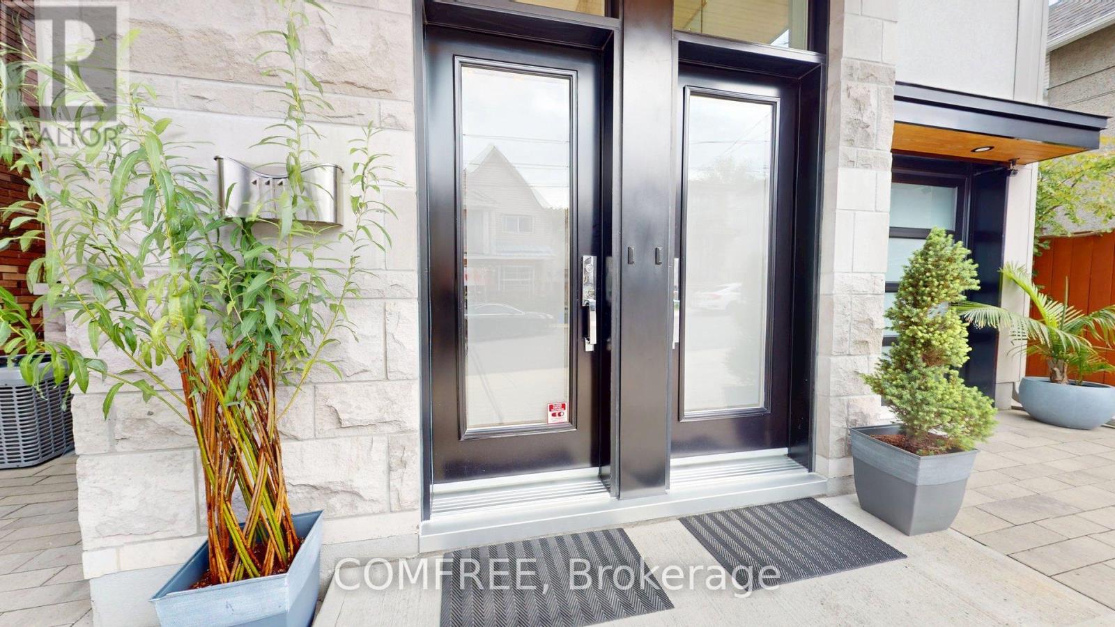 111 SHERBROOKE AVENUE