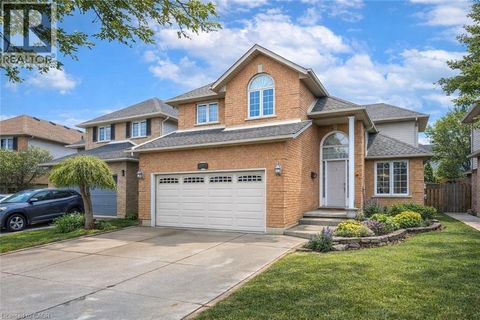 42 HILLGARDEN Drive Stoney Creek ON L8J3R3