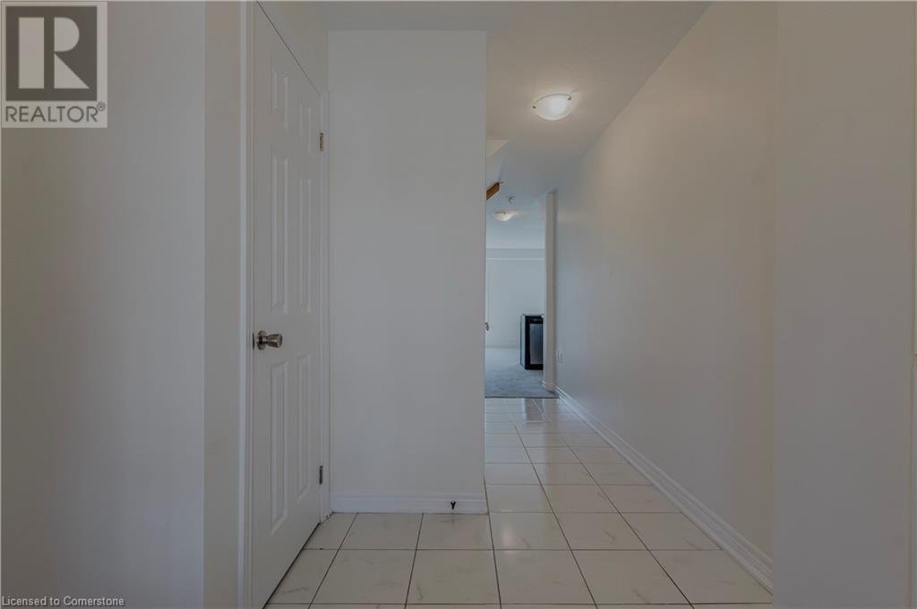 740 LINDEN Drive