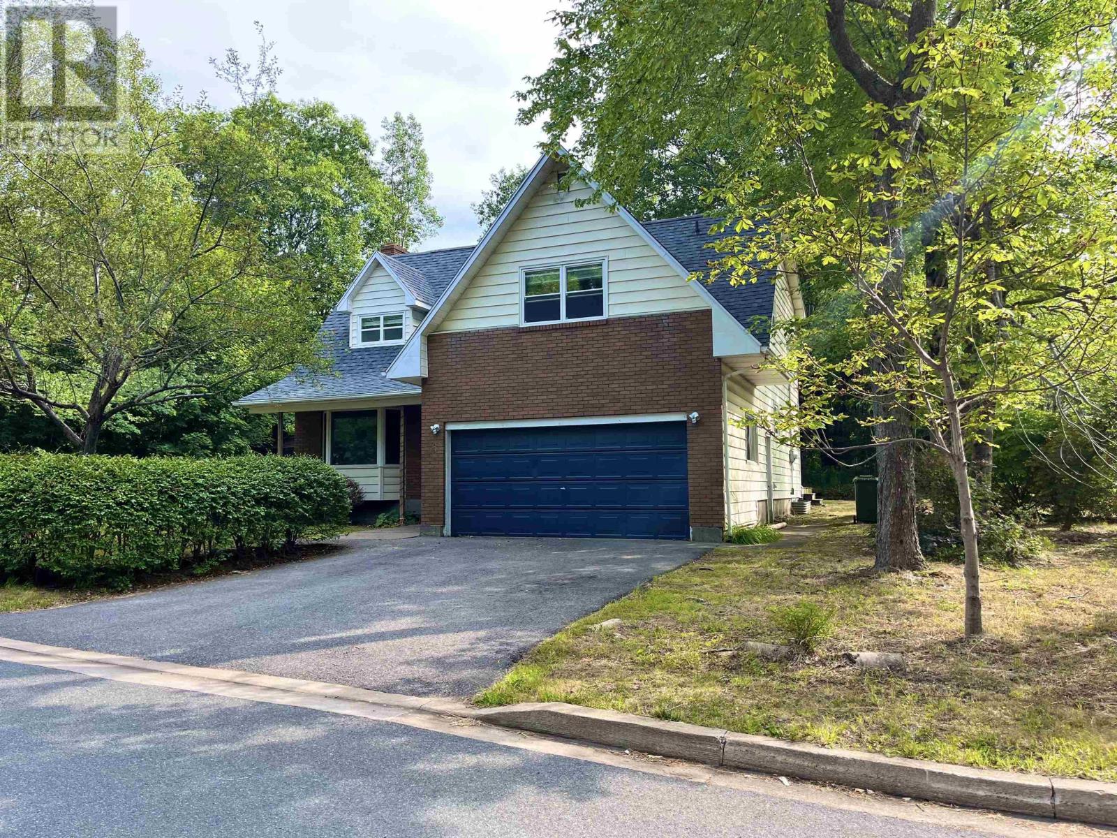 6 Duke Street