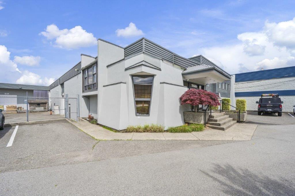 19689 TELEGRAPH TRAIL