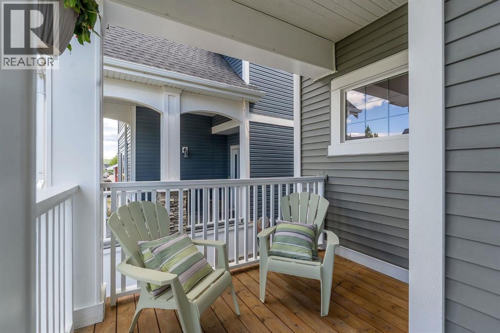 27 River Heights Crescent
