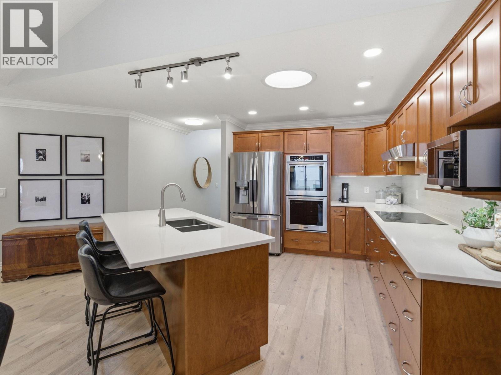 2100 Boucherie Road Unit# 8