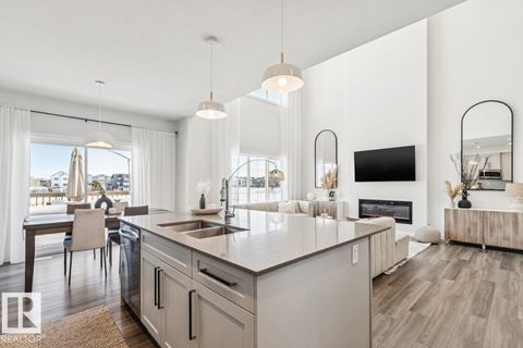 2543 208 ST NW Edmonton AB T6M0N9