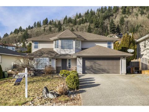 36381 SANDRINGHAM DRIVE Abbotsford BC V3G2M4