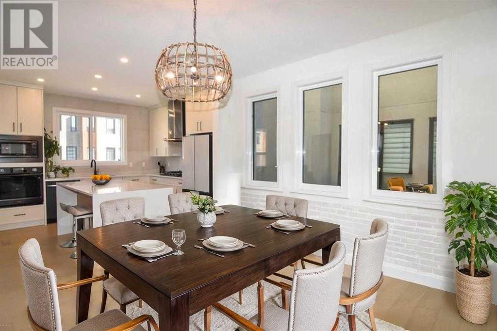 215, 81 Greenbriar Place NW