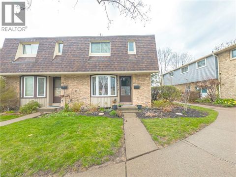 18 BARRY Street Unit# 19 St. Catharines ON L2R7J6