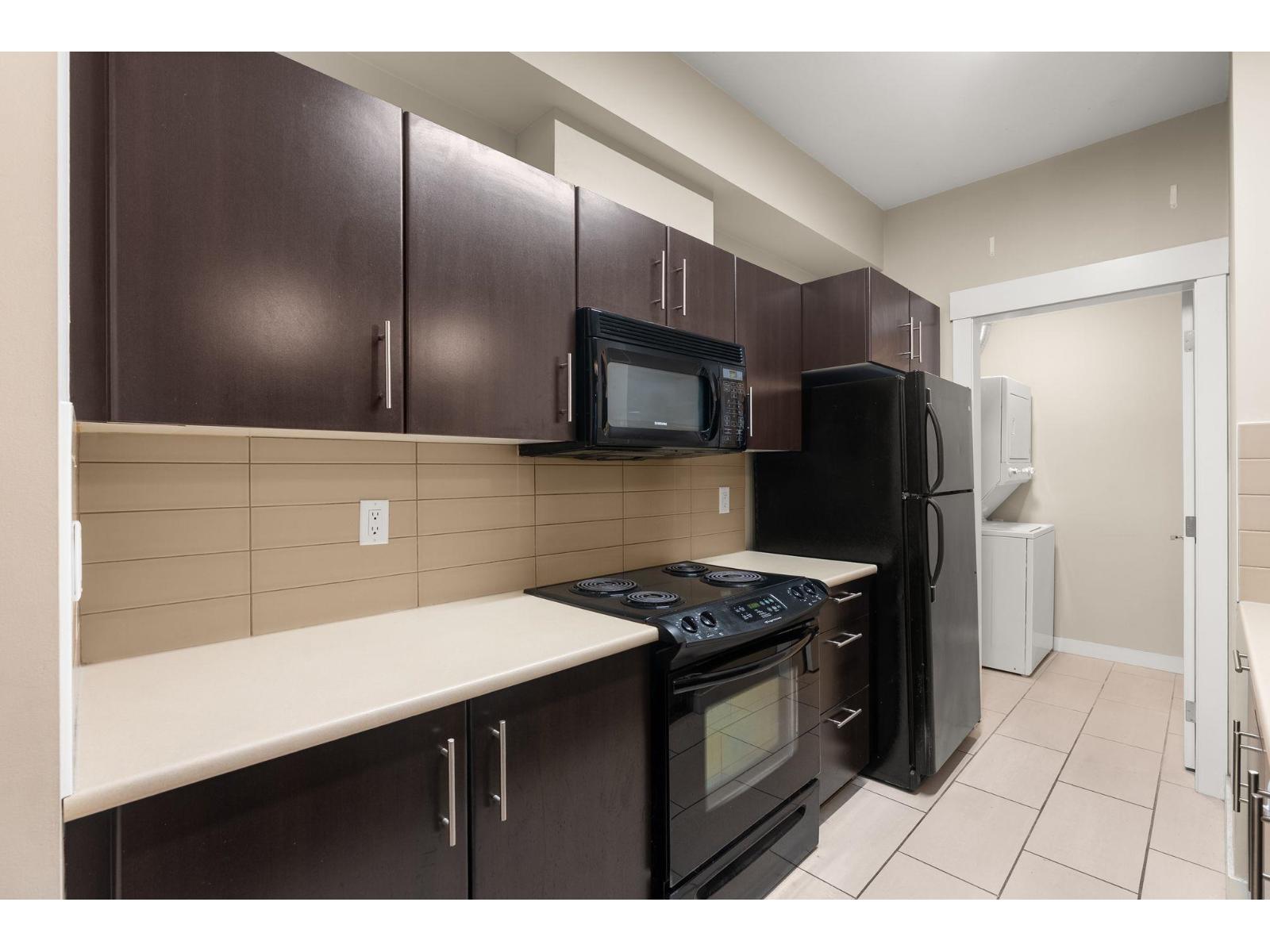 103 33545 RAINBOW AVENUE