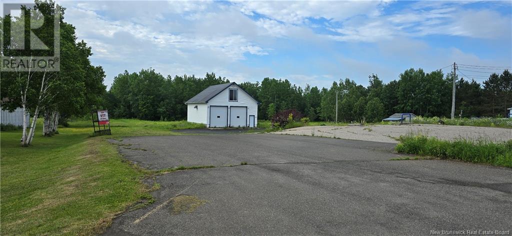 Photo 1 of 7 — 1854 Rte 160, Saint-Sauveur, NB E8L1N4