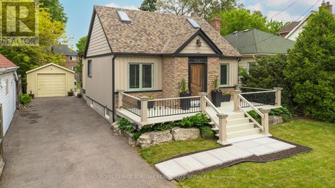 1041 PLAINS VIEW AVENUE Burlington (Bayview) ON L7T1V4