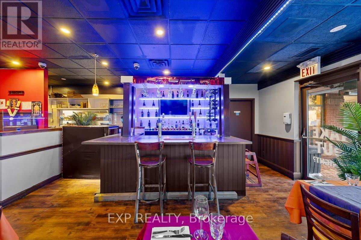 1 - 704 FOURTEENTH STREET W