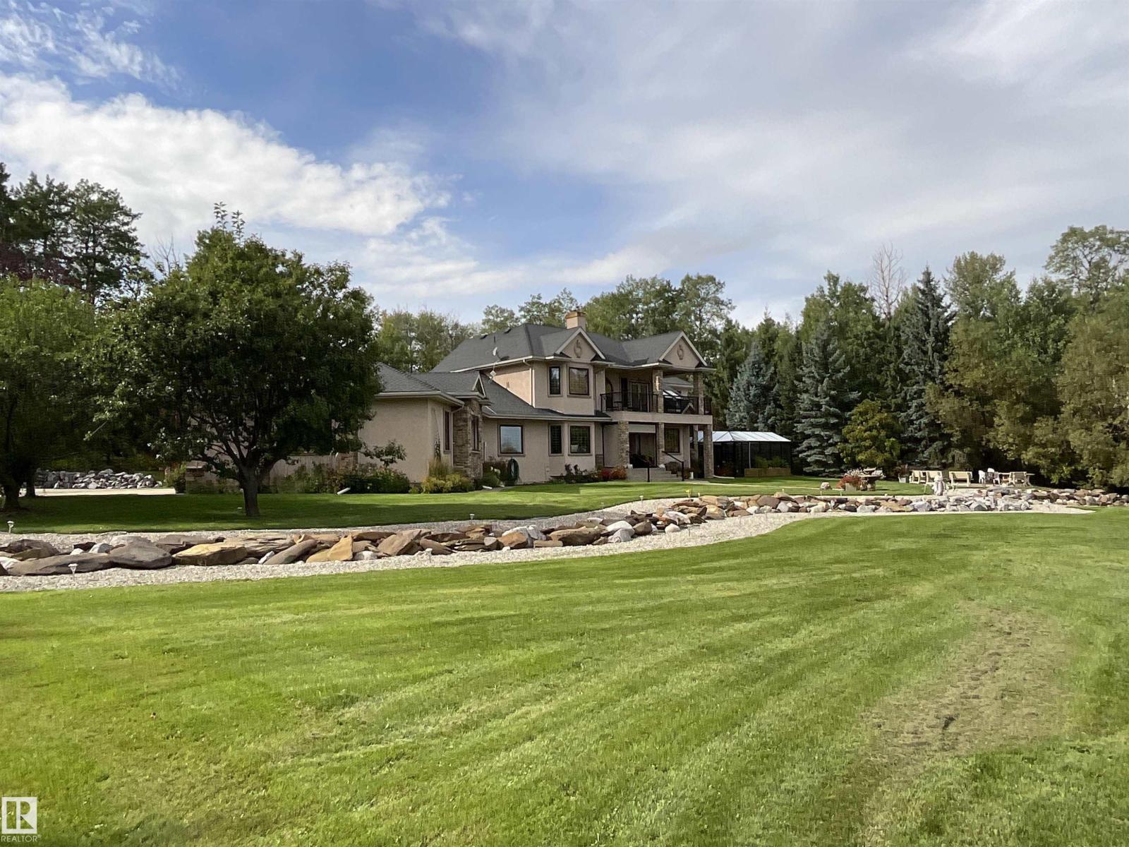 22031 Twp Rd 472