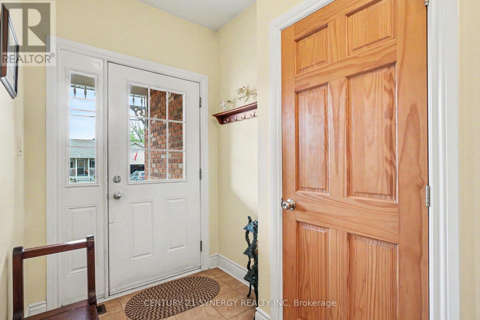 408 BROCK STREET E