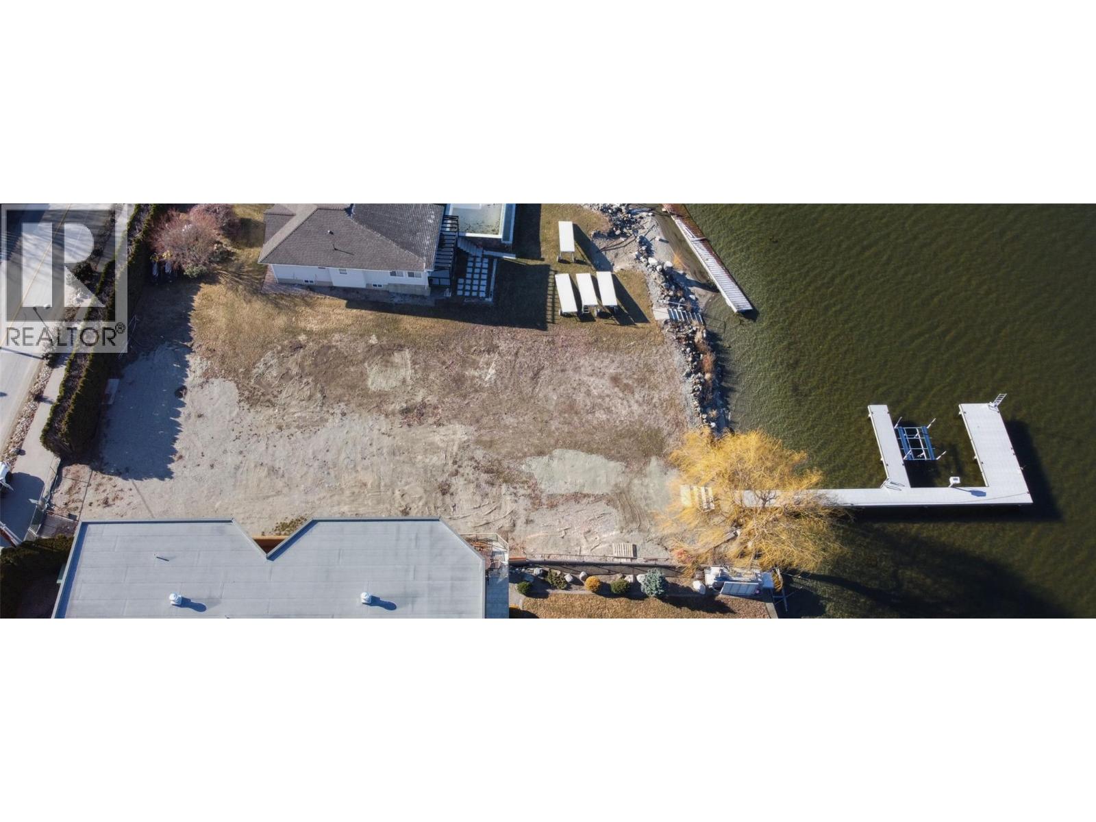 2414 Lakeshore Drive