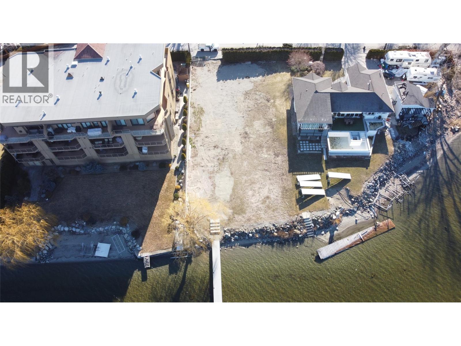 2414 Lakeshore Drive