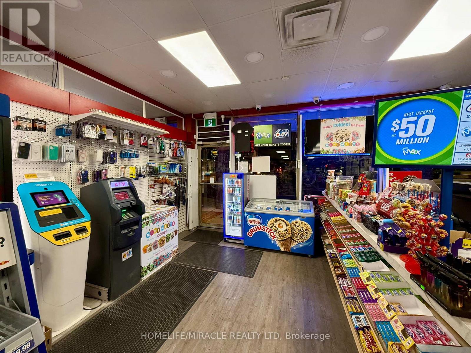 12 - 4099 ERIN MILLS PARKWAY