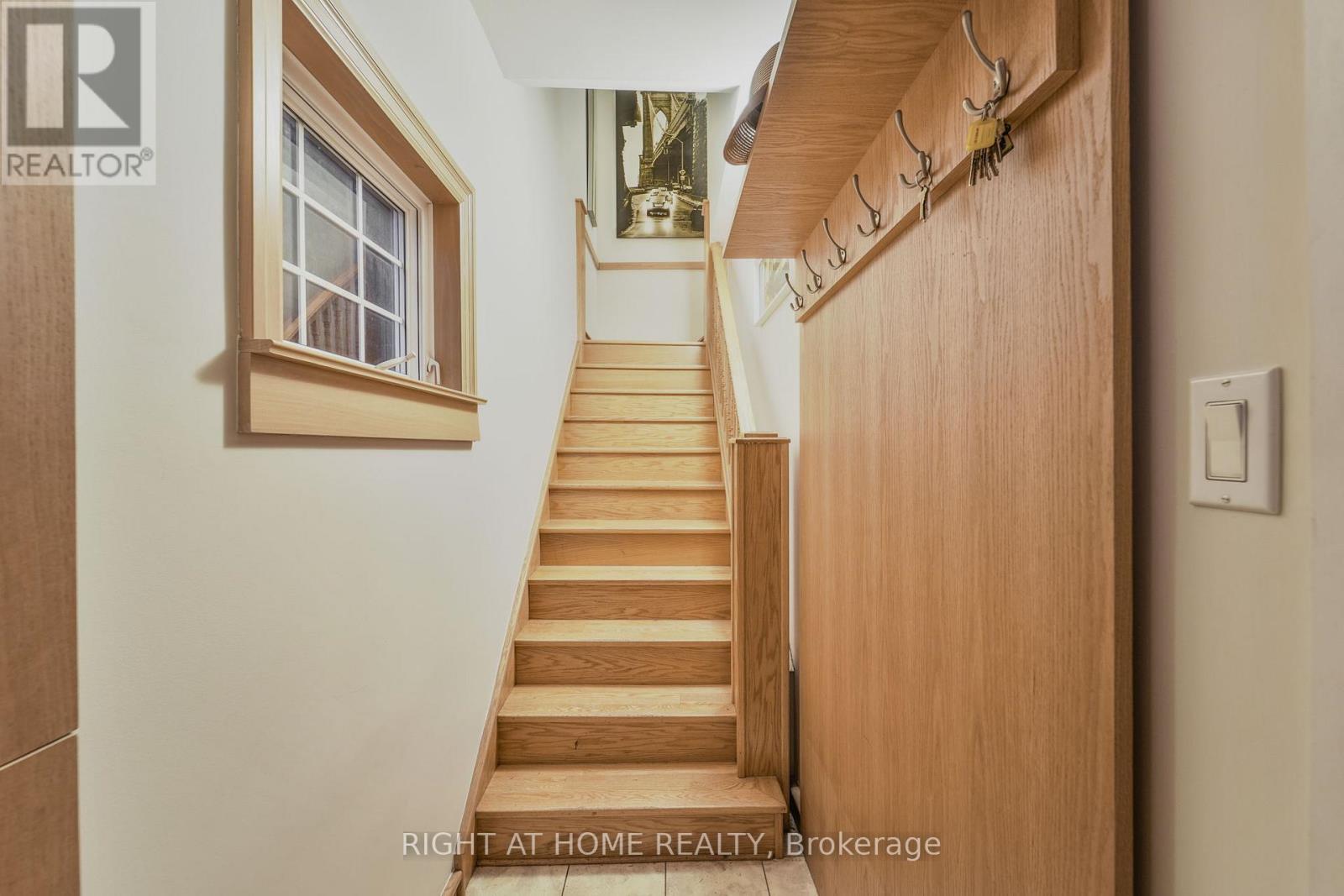 152 WRIGHT AVENUE