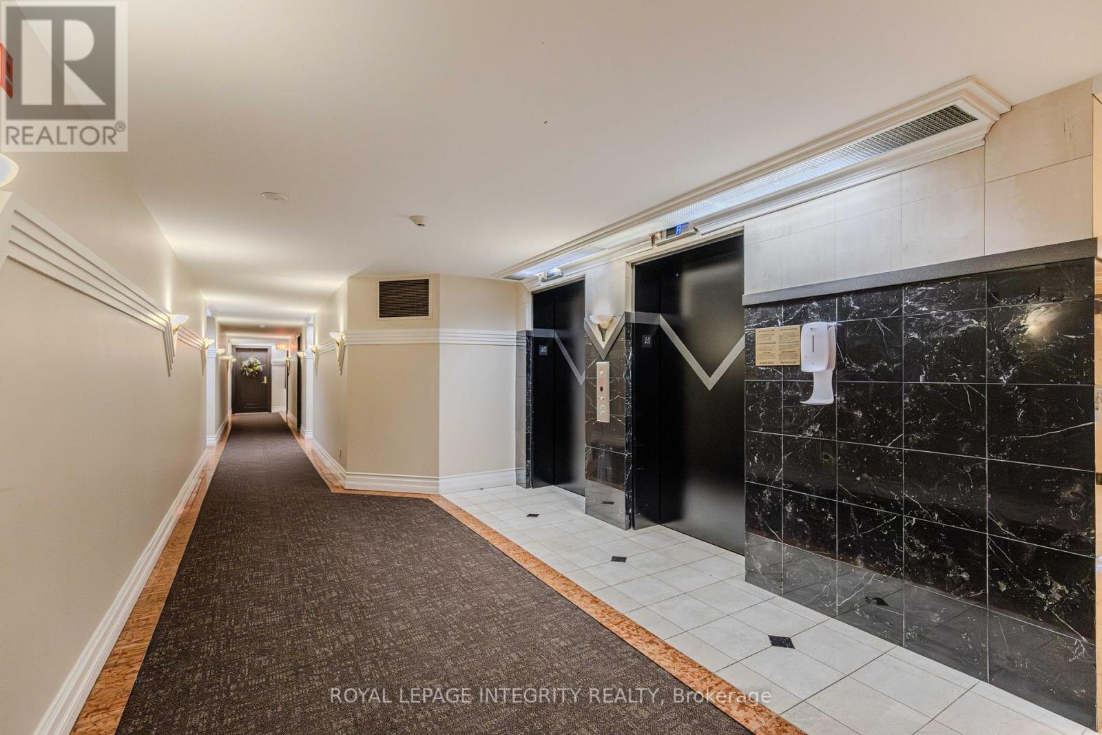 203 - 3099 CARLING AVENUE