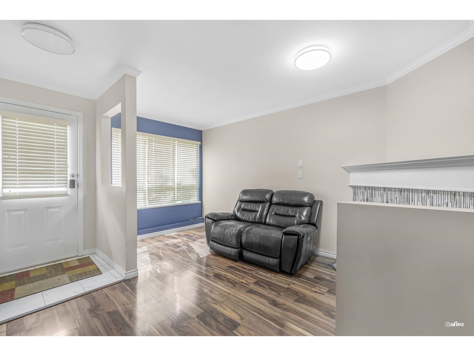 10 12128 68 AVENUE