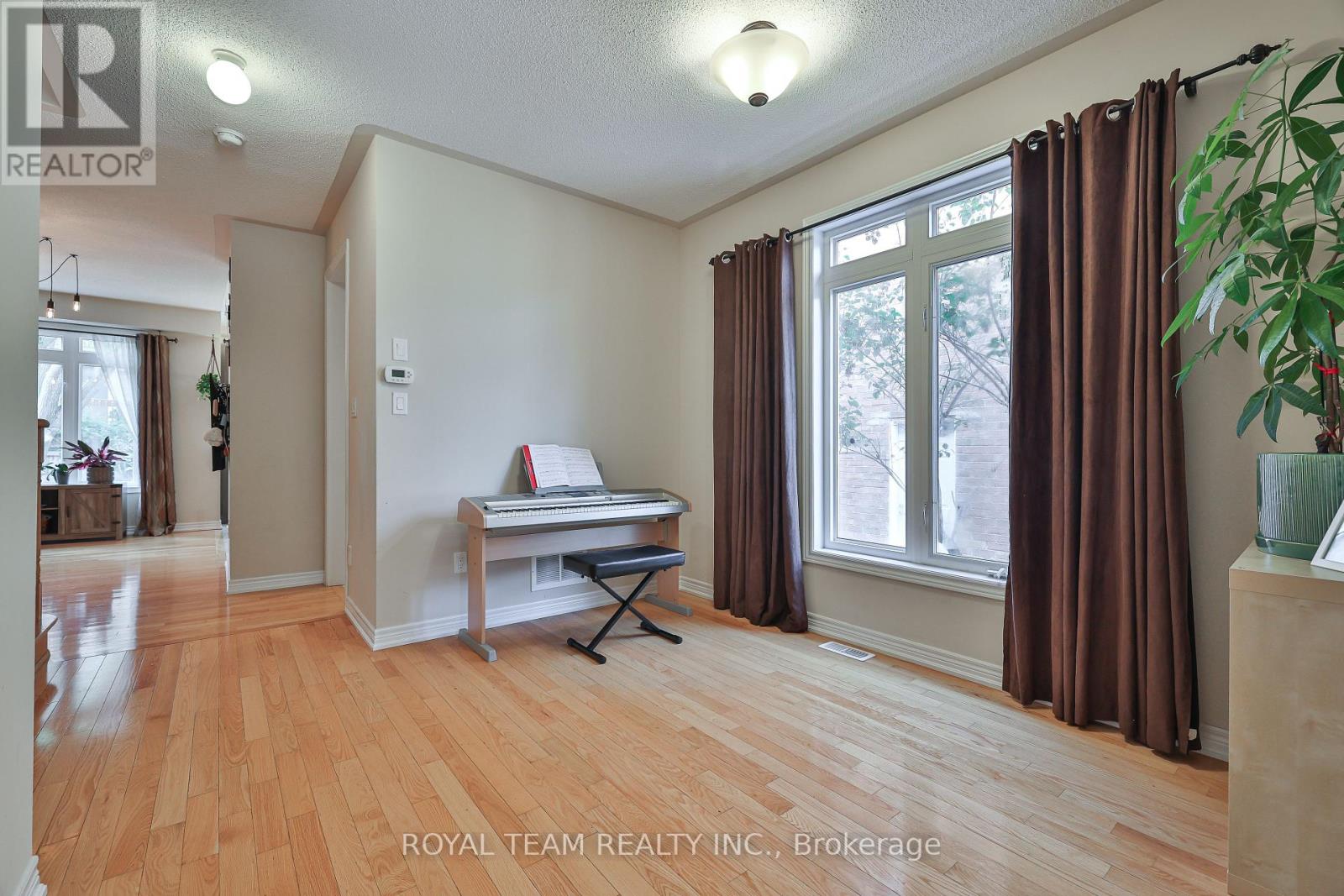 76 DEGAS DRIVE